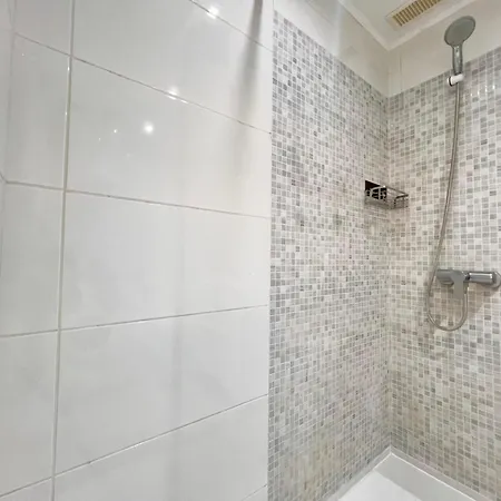 As De Casas - Port Royale With Pool